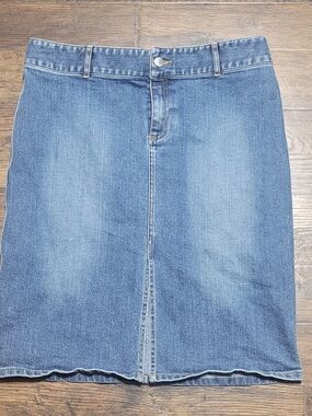 Banana Republic Blue Denim Skirt